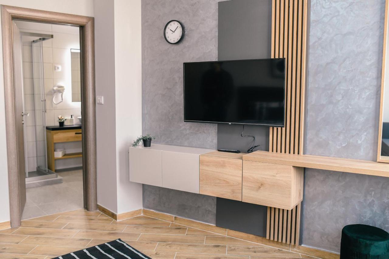 Manoir Apartments City Center Novi Sad Exterior photo