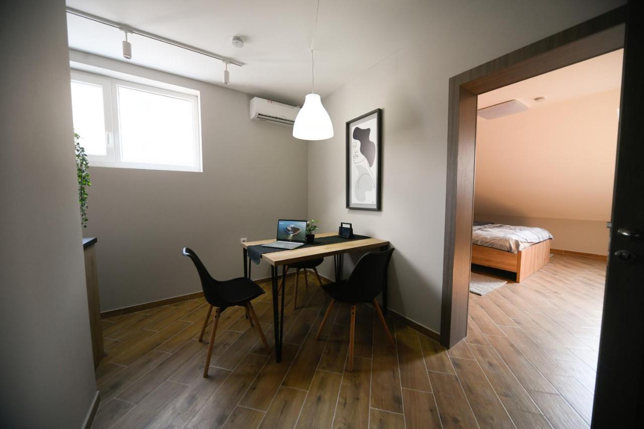 Manoir Apartments City Center Novi Sad Exterior photo
