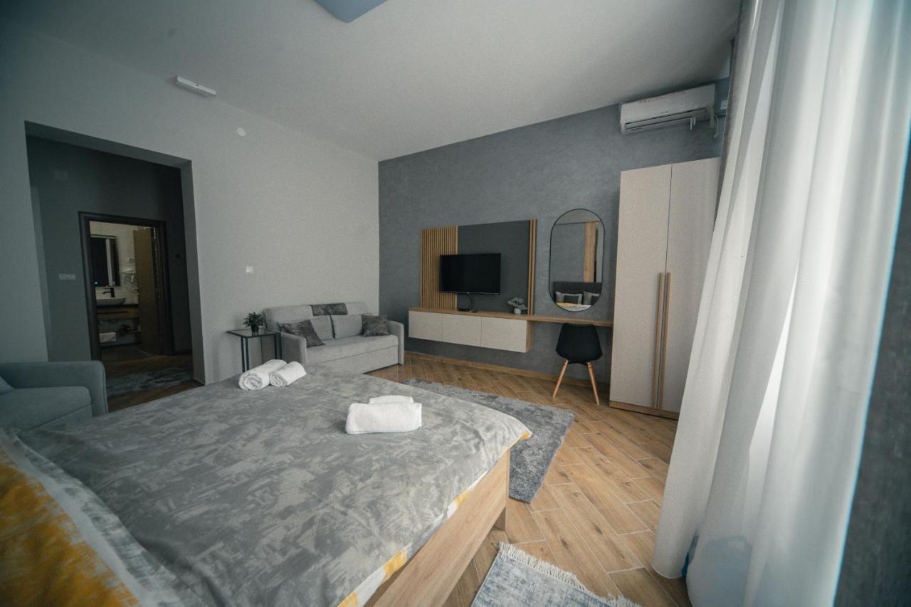 Manoir Apartments City Center Novi Sad Exterior photo